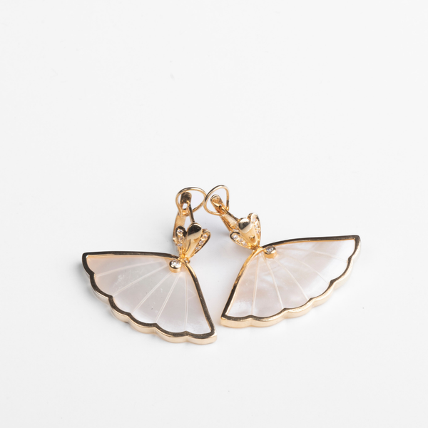 Brincos em Ouro Amarelo 19,2K - Diamantes e Madre Pérola