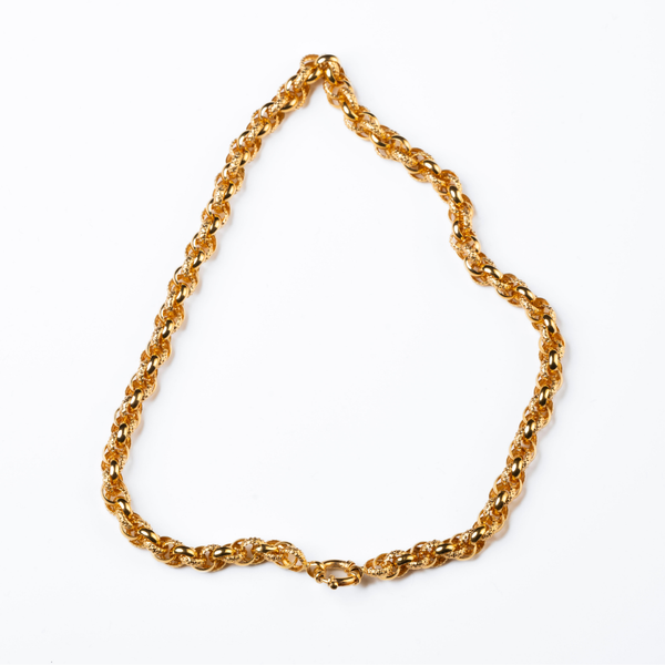 Colar em ouro amarelo 19,2K com figuras ovais
