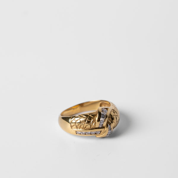 Anel em Ouro Amarelo 19.2K com 0,41cts Diamantes G