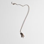 Fio e Pendente em Ouro Branco 18K e Diamantes Brancos e Negros (G/H-VS 0,08cts) - 3,22gr