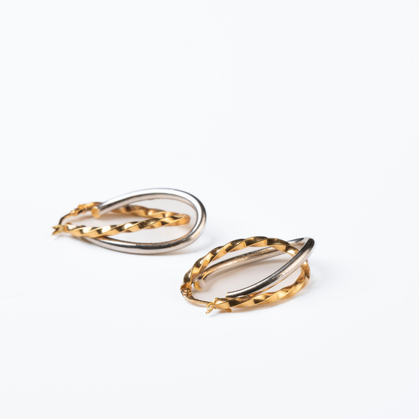 Brincos em Ouro Bicolor Amarelo e Branco 19,2K - 3,4gr