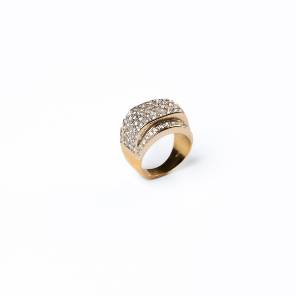 Anel em Ouro Amarelo 19,2K com Diamantes (G/VS 2,43cts)- 14,38gr