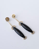 Anel em Ouro Amarelo 18K com Pedra Onix e Diamantes (G/VS 1.15
