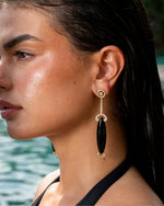 Anel em Ouro Amarelo 18K com Pedra Onix e Diamantes (G/VS 1.15